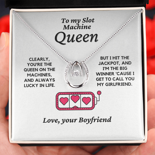 My Slot Machine Queen, Lucky in Love Necklace - Girlfriend Birthday Gift | Girlfriend Anniversary Gift | Casino Girlfriend | Gambler Girlfriend | Lucky Gambling Girlfriend