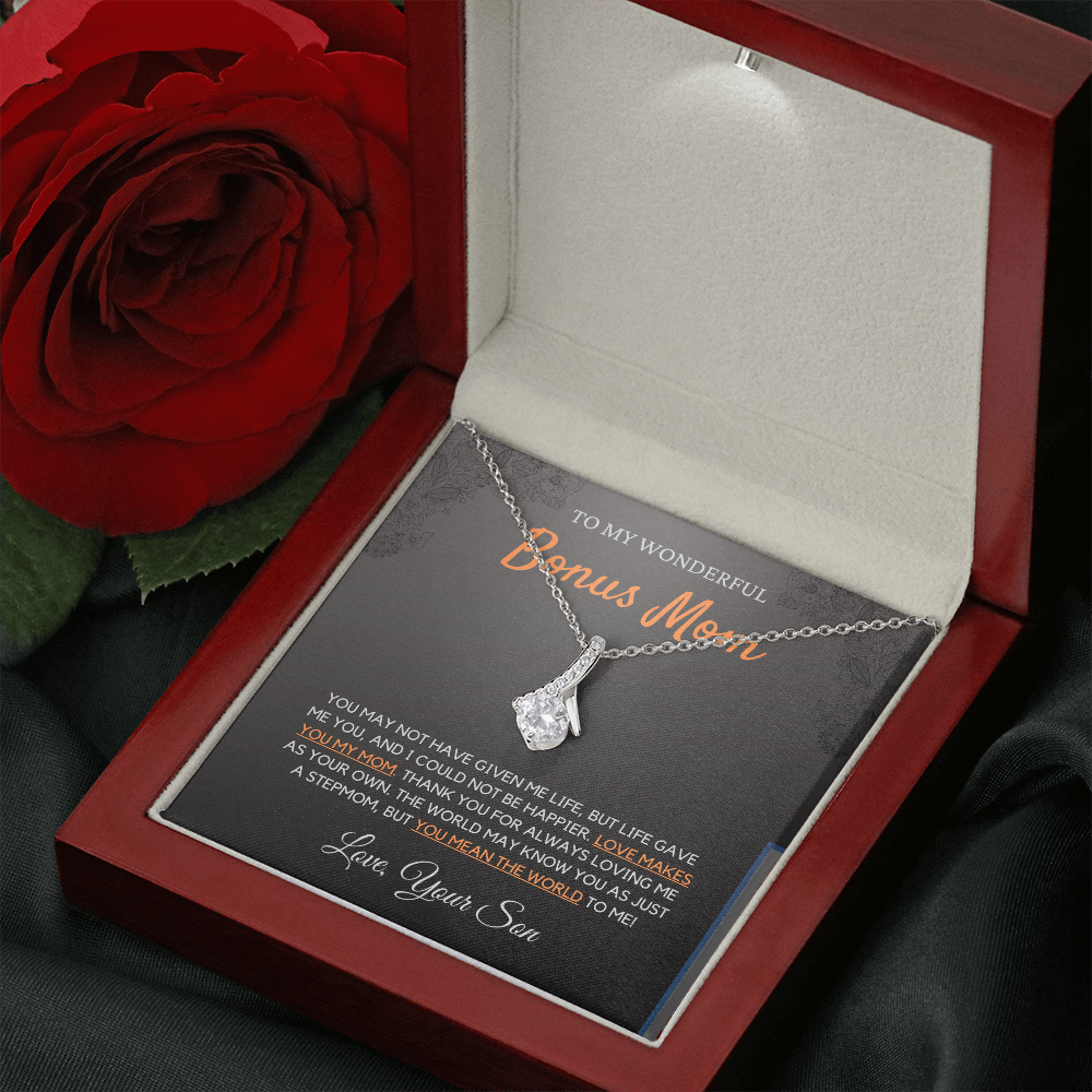 Wonderful Bonus Mom from Son - Alluring Beauty Necklace, blk, org